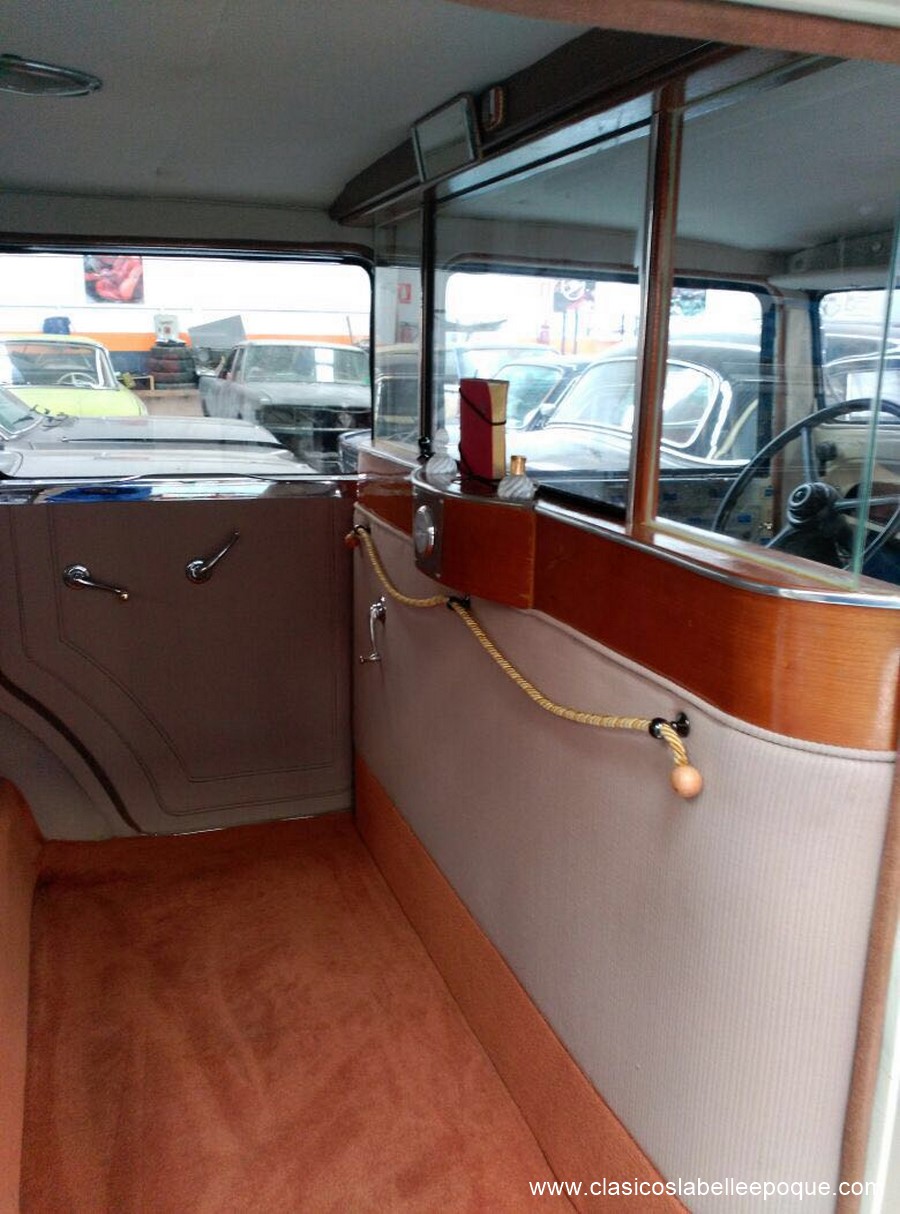 Interior Citroen Rosalia Vehiculo Clasico Bodas (4)