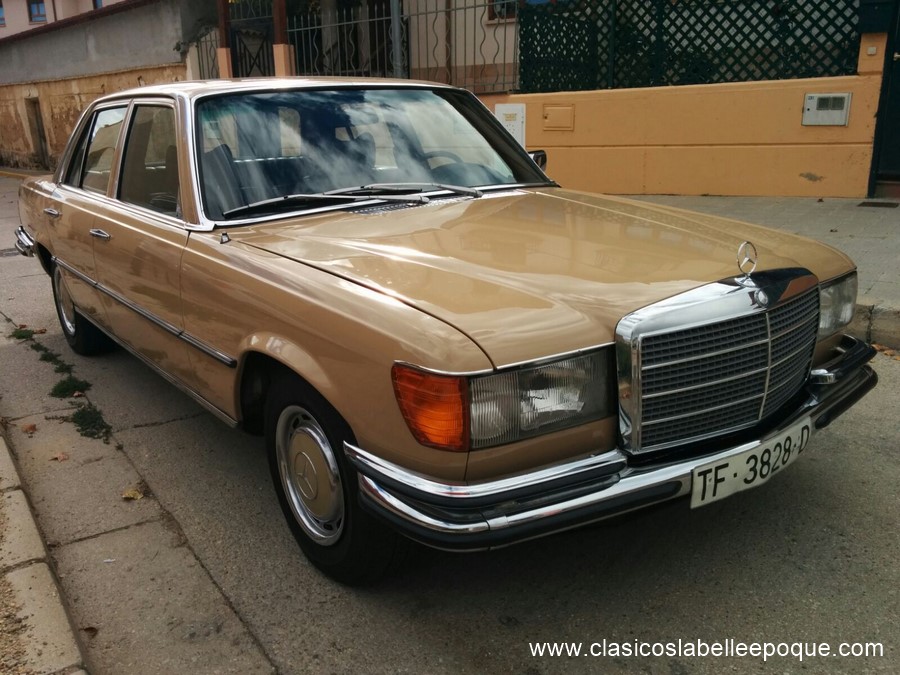 Mercedes Benz 220